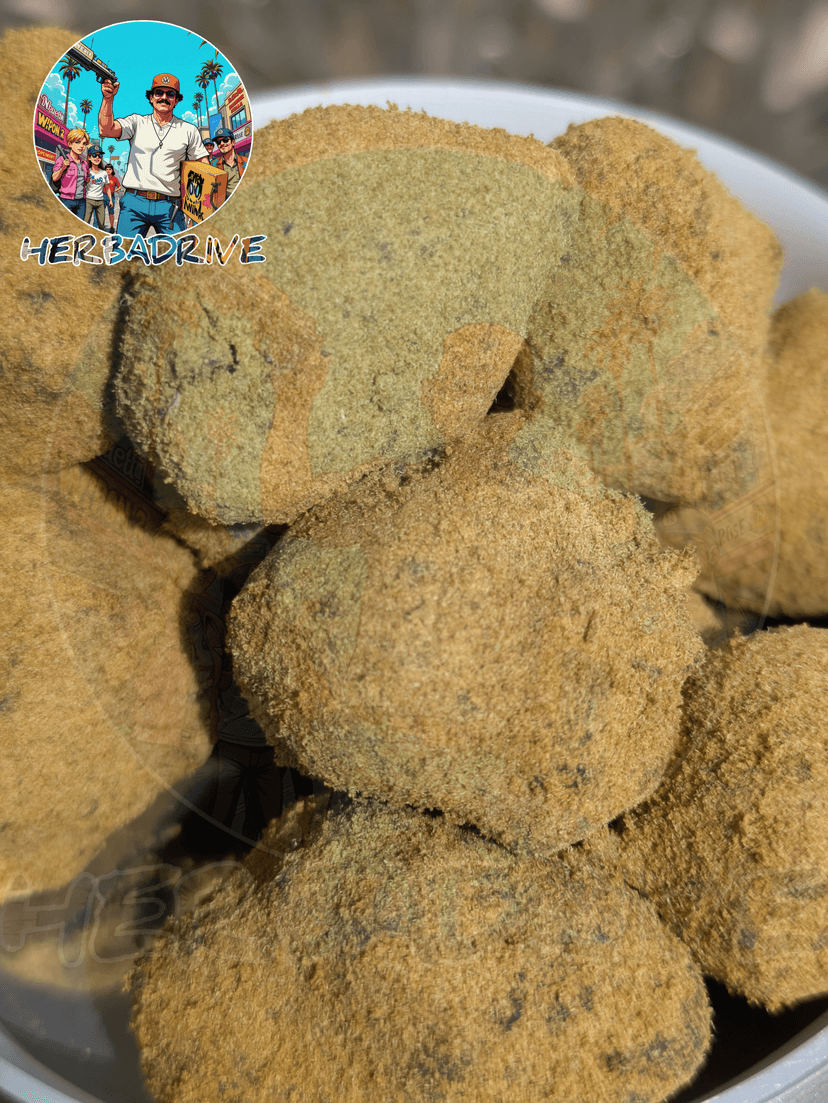 🌕 MOONROCK 🪨photo